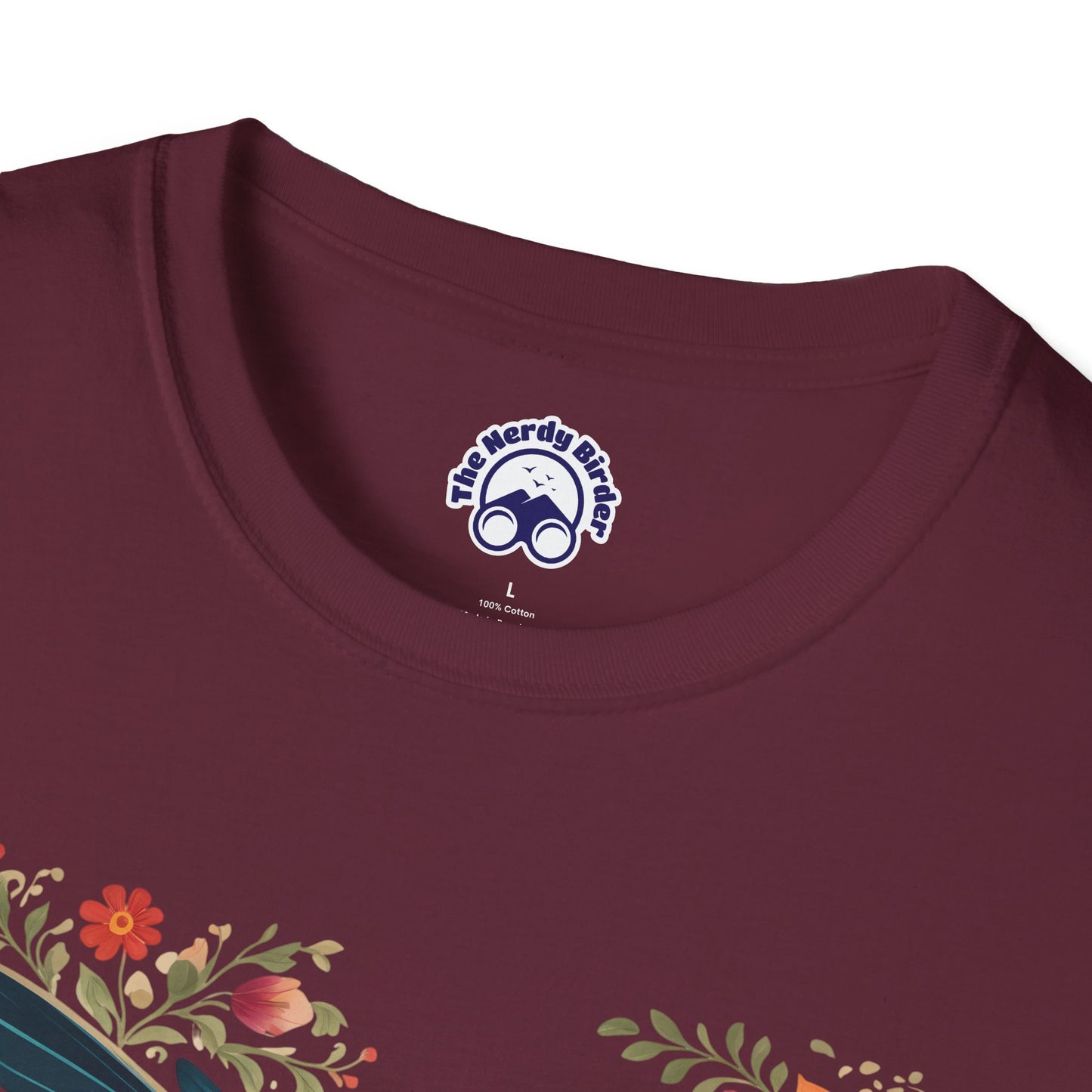 Hummingbird in Bloom – Artistic Nature Unisex Softstyle T-Shirt