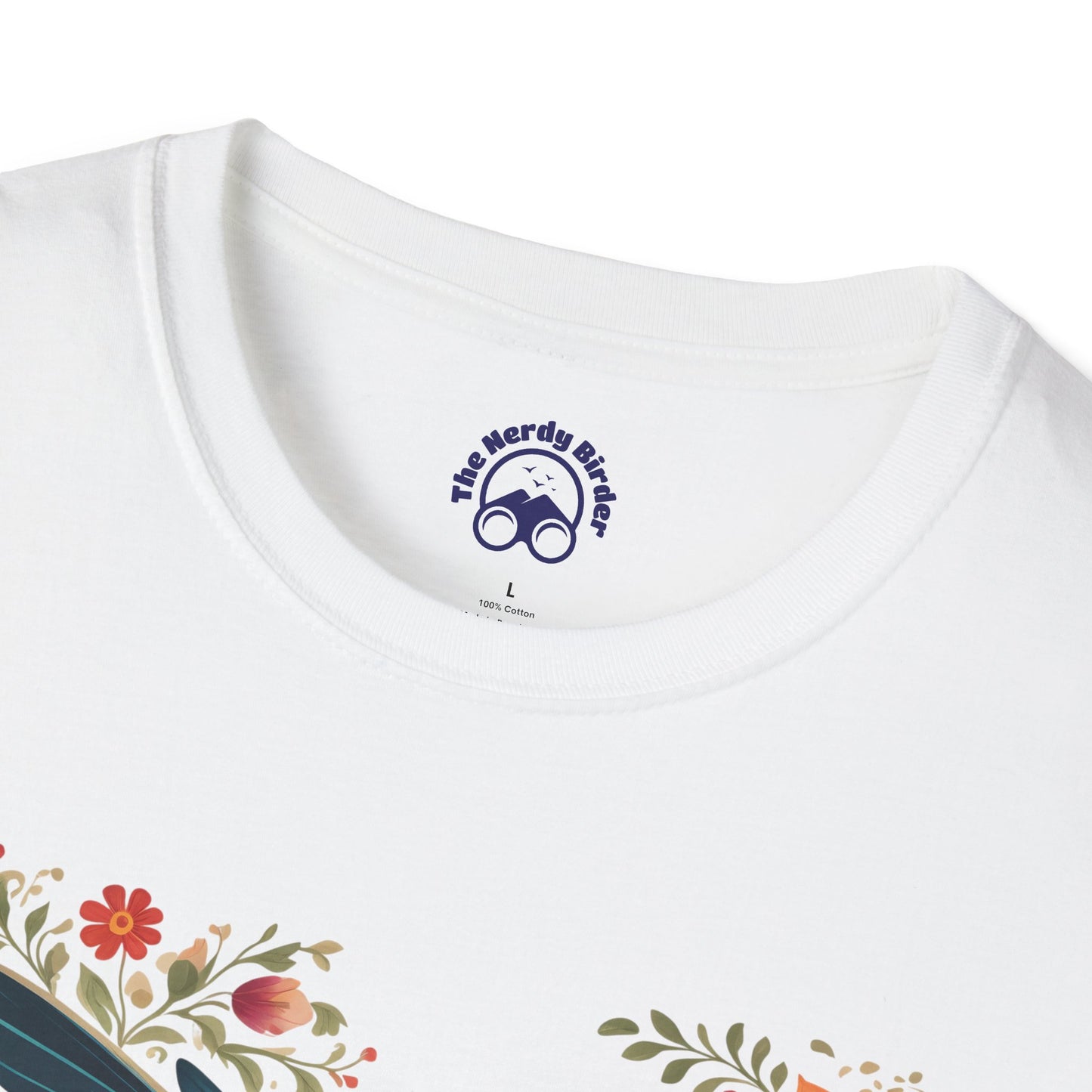 Hummingbird in Bloom – Artistic Nature Unisex Softstyle T-Shirt
