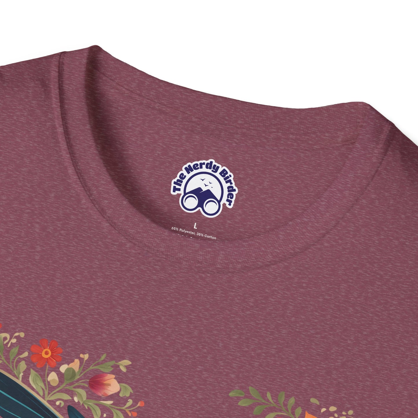 Hummingbird in Bloom – Artistic Nature Unisex Softstyle T-Shirt