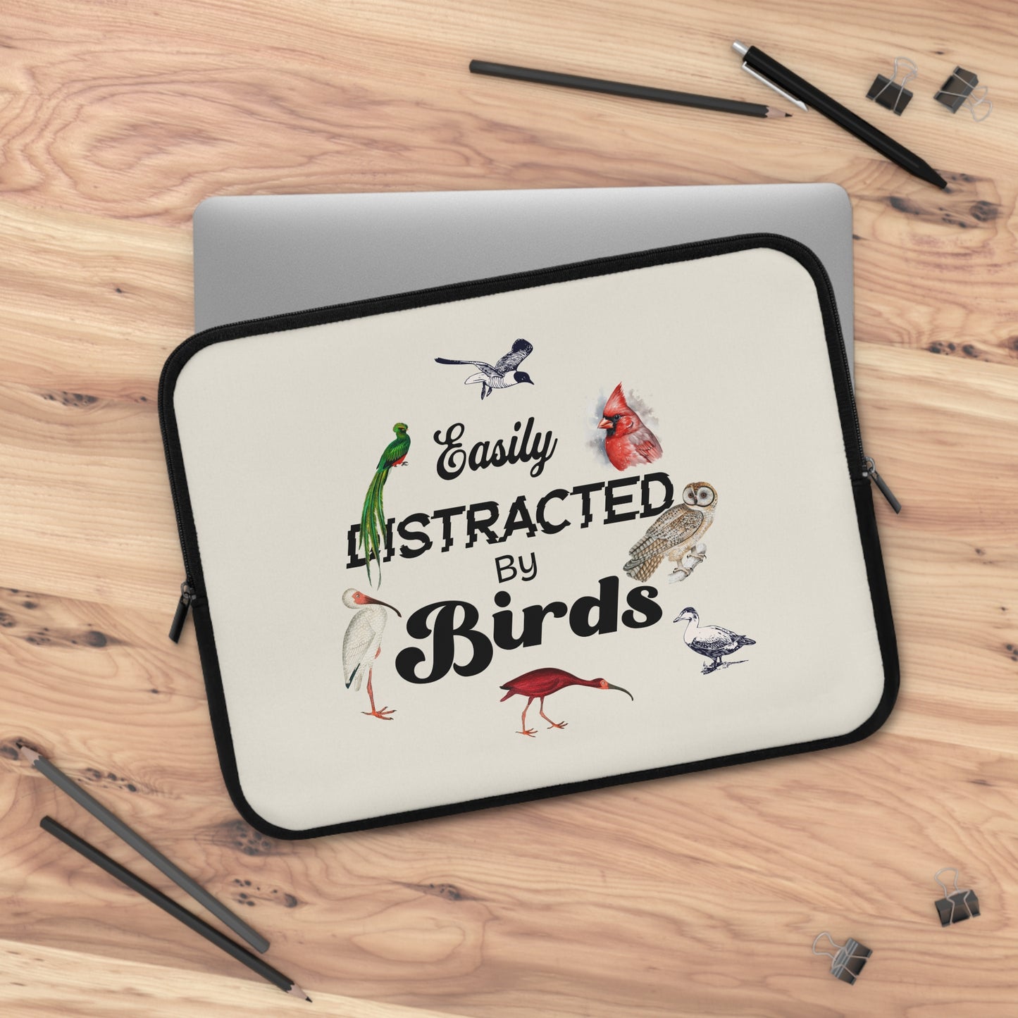Easily Distracted by Birds Laptop Sleeve – Perfect for Bird Lovers and Nature Enthusiasts